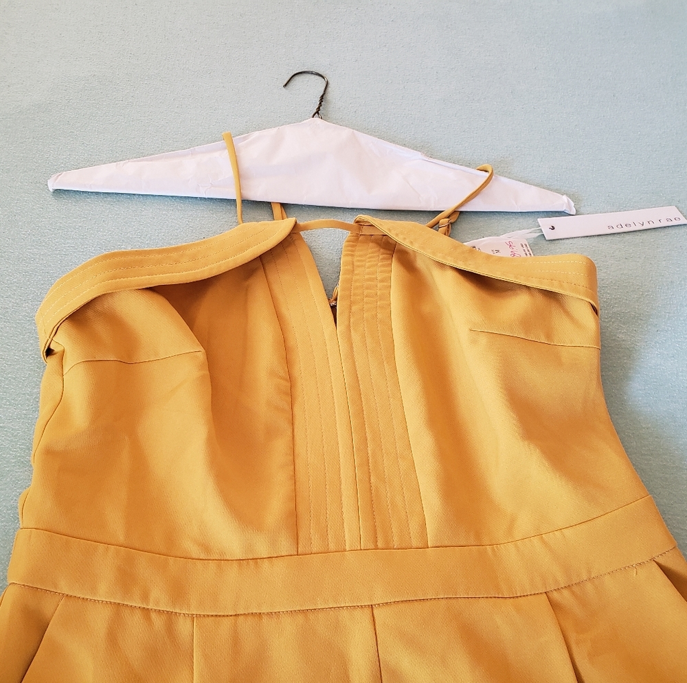 Adelynrae Anthropologie Mustard Jumper Medium size